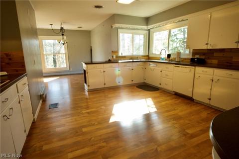 2800 55th St NE, Canton, OH 44721 photo 5
