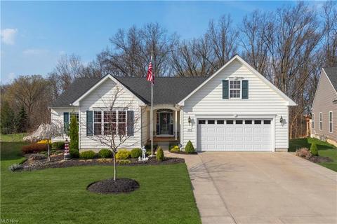 5232 Cardinal Ct, Lorain, OH 44053 photo 1
