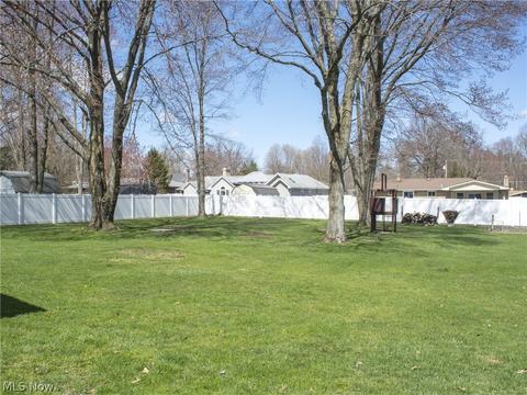 1397 Doncaster Dr, Youngstown, OH 44511 photo 27