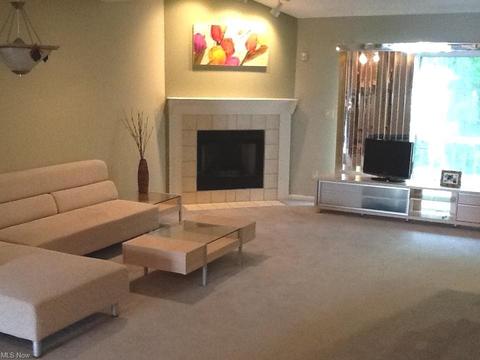 4313 Devonshire Dr, Boardman, OH 44512 photo 2