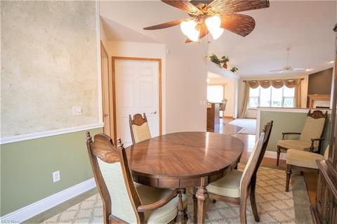 151 Falling Leaf Dr, Seven Hills, OH 44131 photo 11
