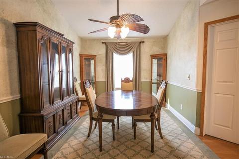 151 Falling Leaf Dr, Seven Hills, OH 44131 photo 10