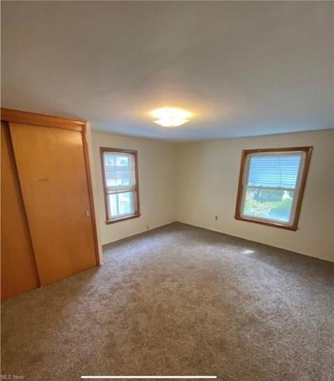 545 6th St, Struthers, OH 44471 photo 10