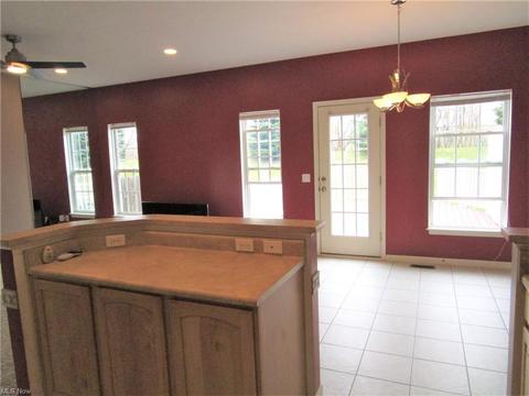 119 Ledgestone Ct, Berea, OH 44017 photo 10