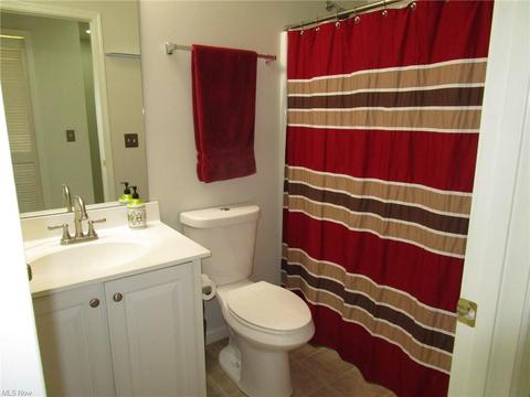 119 Ledgestone Ct, Berea, OH 44017 photo 26