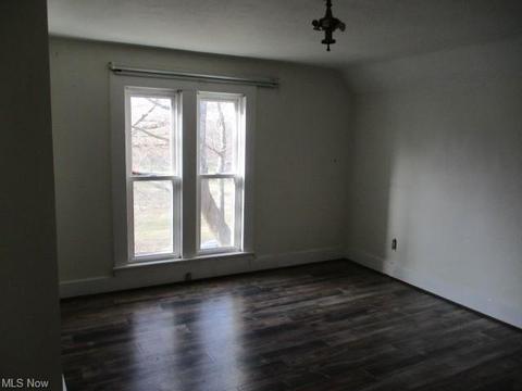 765 Randolph Rd, Mogadore, OH 44260 photo 13