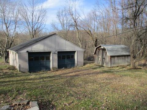 765 Randolph Rd, Mogadore, OH 44260 photo 5