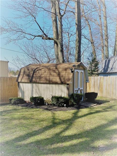 360 Longford Ave, Elyria, OH 44035 photo 5