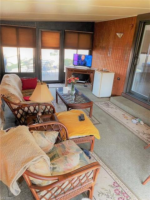 360 Longford Ave, Elyria, OH 44035 photo 8