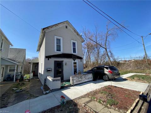 3 S 2nd St, Dennison, OH 44621 photo 1
