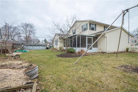 305 Marlow St, Wadsworth, OH 44281 photo 5