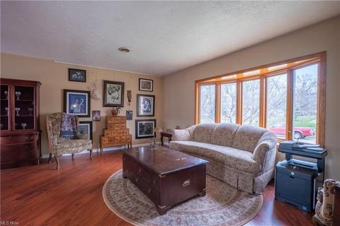 305 Marlow St, Wadsworth, OH 44281 photo 12