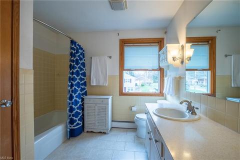 305 Marlow St, Wadsworth, OH 44281 photo 28