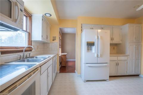 305 Marlow St, Wadsworth, OH 44281 photo 15