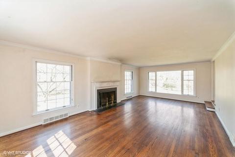 4621 Brookwood Rd, Youngstown, OH 44512 photo 3