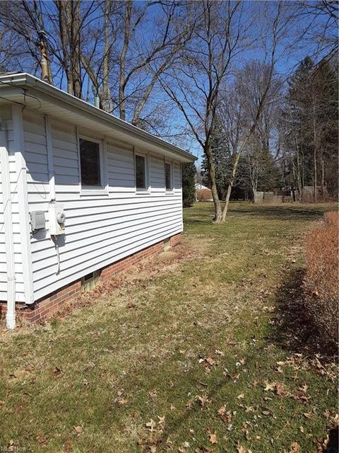 8533 Grenway Dr, Mentor, OH 44060 photo 22