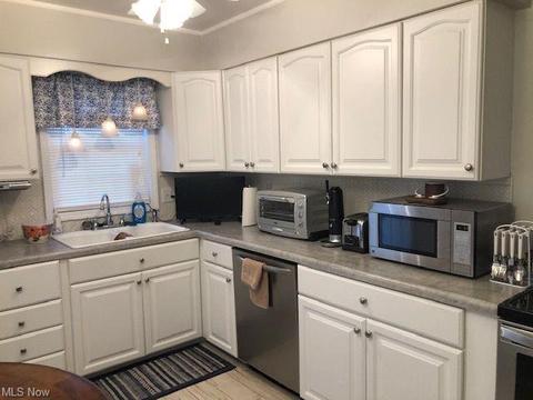 502 Richland Ave, Wheeling, WV 26003 photo 2