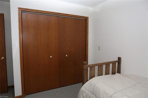 112 Howard Dr, Dover, OH 44622 photo 17