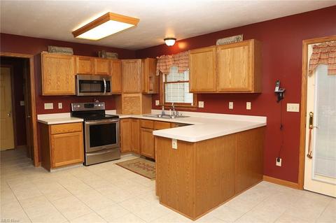 112 Howard Dr, Dover, OH 44622 photo 15