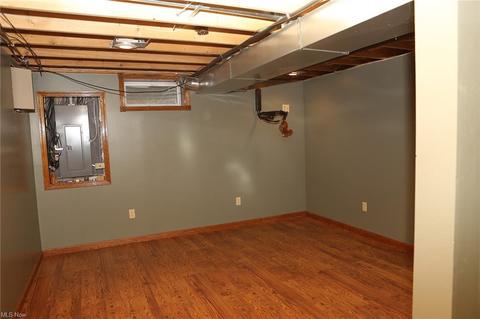 112 Howard Dr, Dover, OH 44622 photo 33