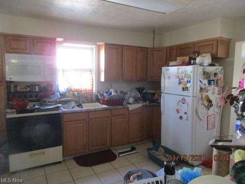 18706 5 Th St, Beloit, OH 44609 photo 3