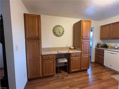 870 Pearson Cir #3, Youngstown, OH 44512 photo 8
