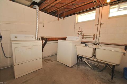 24280 Devoe Ave, Euclid, OH 44123 photo 25