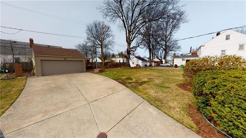 114 E 207th St, Euclid, OH 44123 photo 32