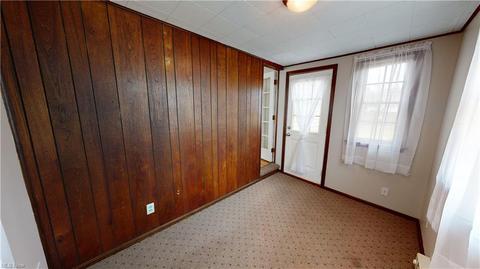 114 E 207th St, Euclid, OH 44123 photo 15