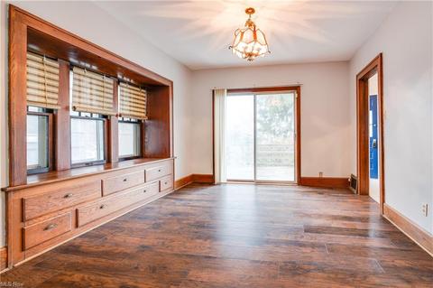 1174 Big Falls Ave, Akron, OH 44310 photo 8