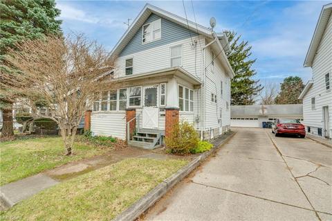 1174 Big Falls Ave, Akron, OH 44310 photo 2