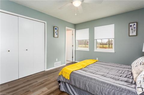 2206 Middle Ave, Elyria, OH 44035 photo 9