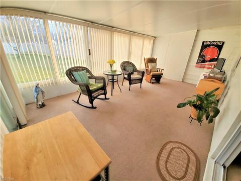 6440 Aylesworth Dr, Parma Heights, OH 44130 photo 7