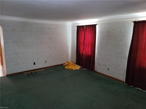 2500 Brookview Blvd, Parma, OH 44134 photo 6