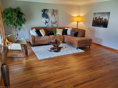 3302 Wales Ave, Parma, OH 44134 photo 6