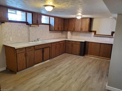 3302 Wales Ave, Parma, OH 44134 photo 11