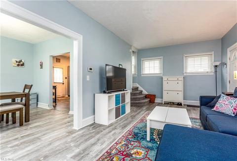 134 Beverly Ct, Elyria, OH 44035 photo 7