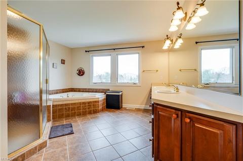5455 Pine Ln, Solon, OH 44139 photo 15