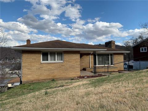 27 Martins Ferry Homes For Sale Martins Ferry Oh Real Estate Movoto