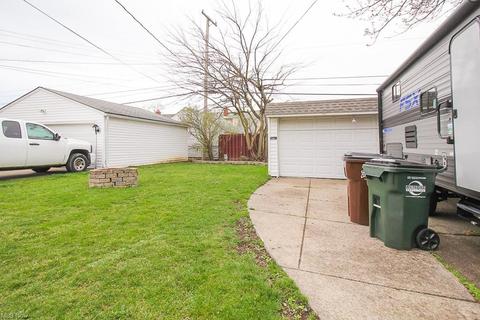4106 Maplecrest Ave, Parma, OH 44134 photo 24