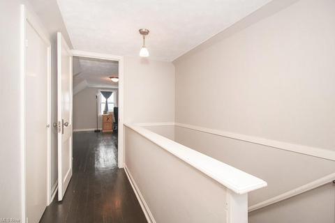 4106 Maplecrest Ave, Parma, OH 44134 photo 15