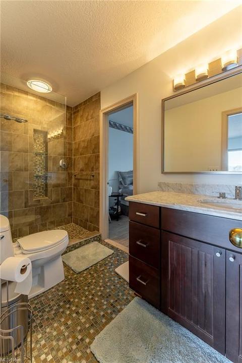 1407 Harbor Dr NW, Canton, OH 44708 photo 13