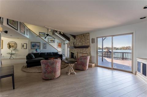 1407 Harbor Dr NW, Canton, OH 44708 photo 6