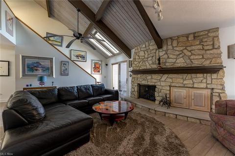 1407 Harbor Dr NW, Canton, OH 44708 photo 5