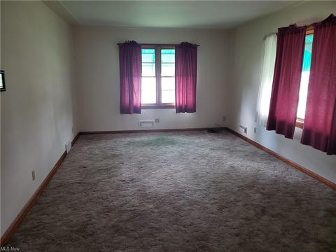 743 N Ridge Rd E, Lorain, OH 44055 photo 5