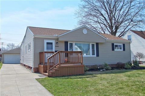 30042 Barjode Rd, Willowick, OH 44095 photo 1