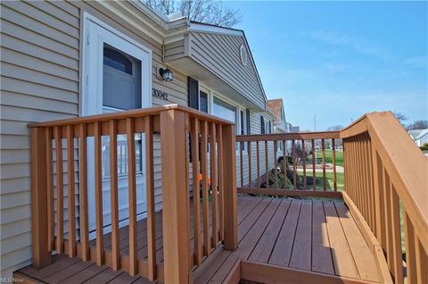 30042 Barjode Rd, Willowick, OH 44095 photo 26