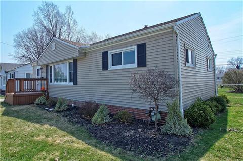 30042 Barjode Rd, Willowick, OH 44095 photo 24