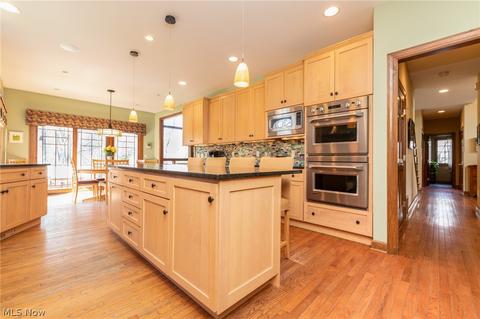 5580 High Point Rd, Solon, OH 44139 photo 14