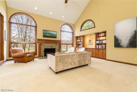 5580 High Point Rd, Solon, OH 44139 photo 8